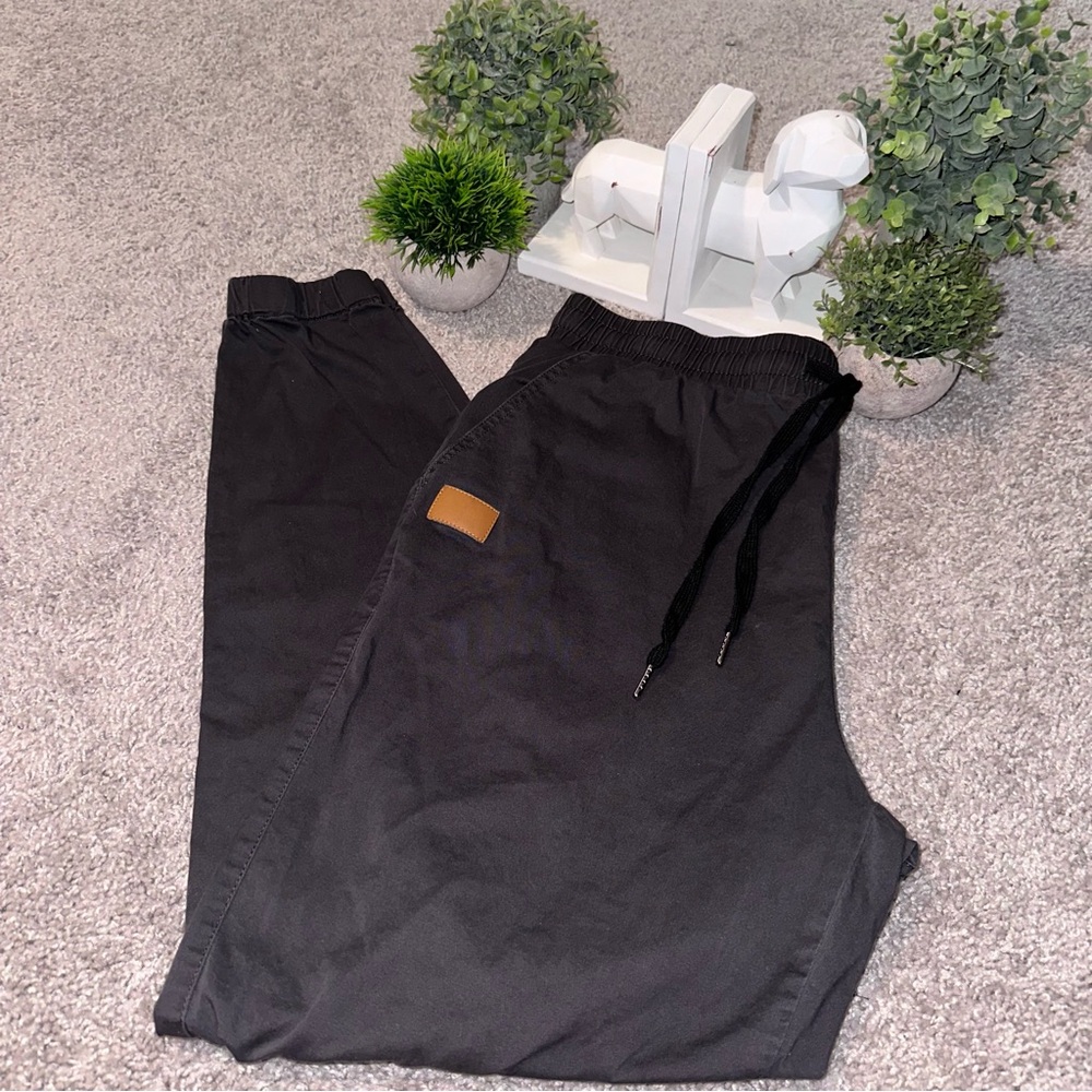 Amazon Jogger Brand